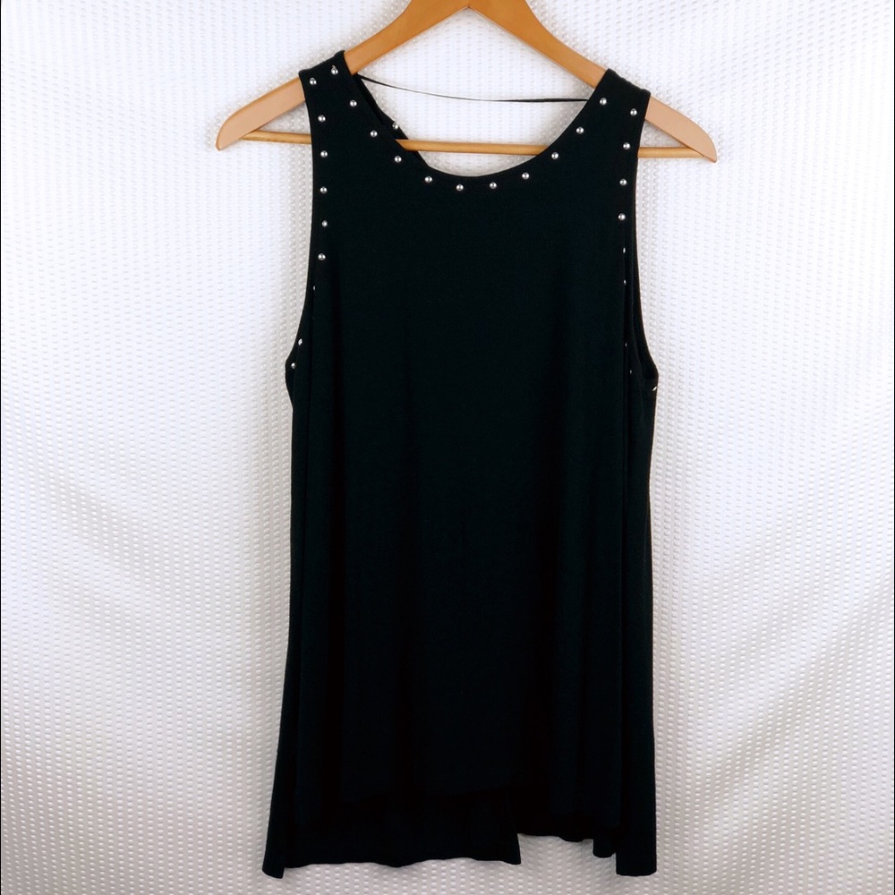 Vince Camuto Silver stud sleeveless hi low  top M
